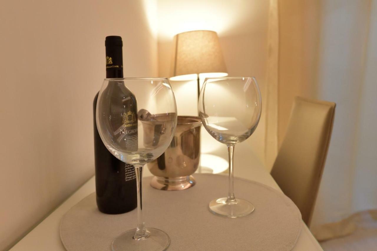 San Pietro Moonlight Luxury Apartment Rzym Zewnętrze zdjęcie