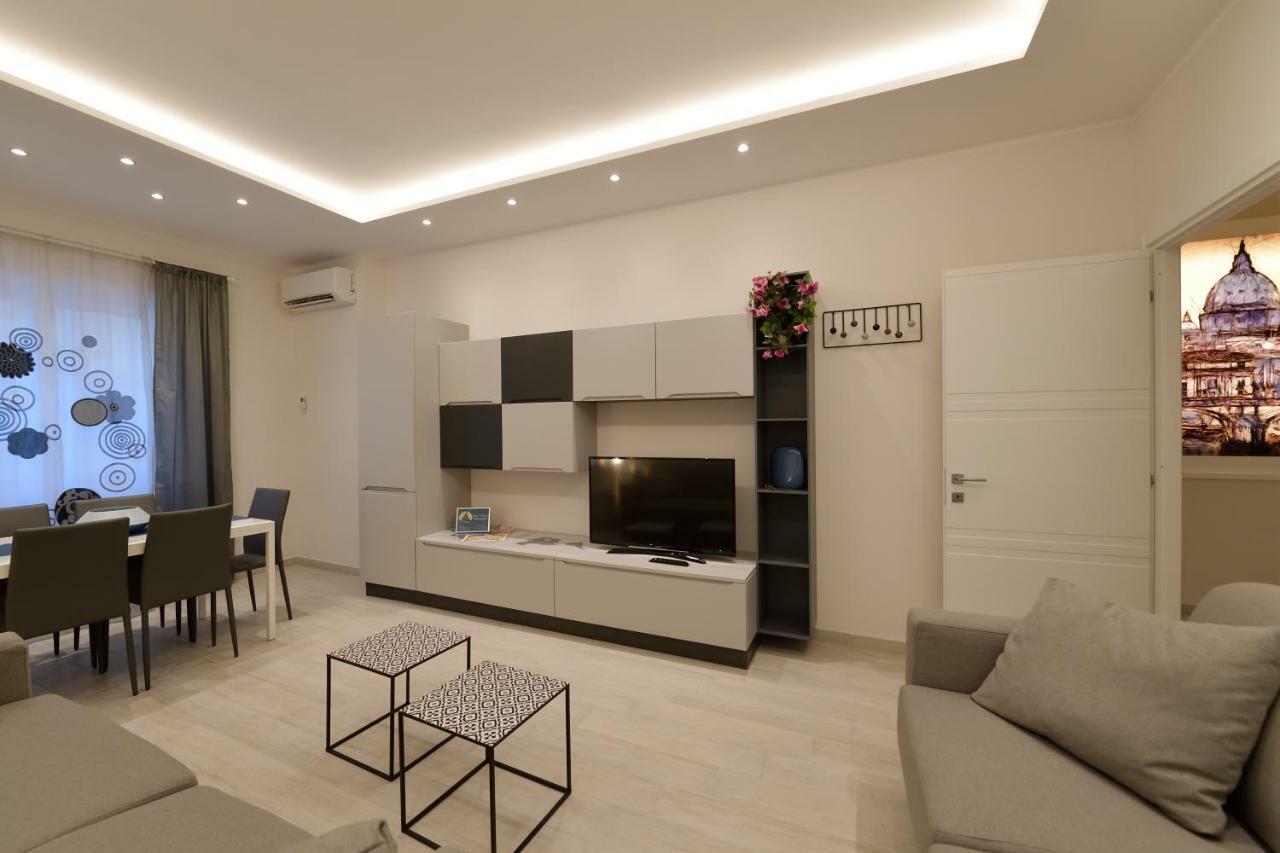 San Pietro Moonlight Luxury Apartment Rzym Zewnętrze zdjęcie